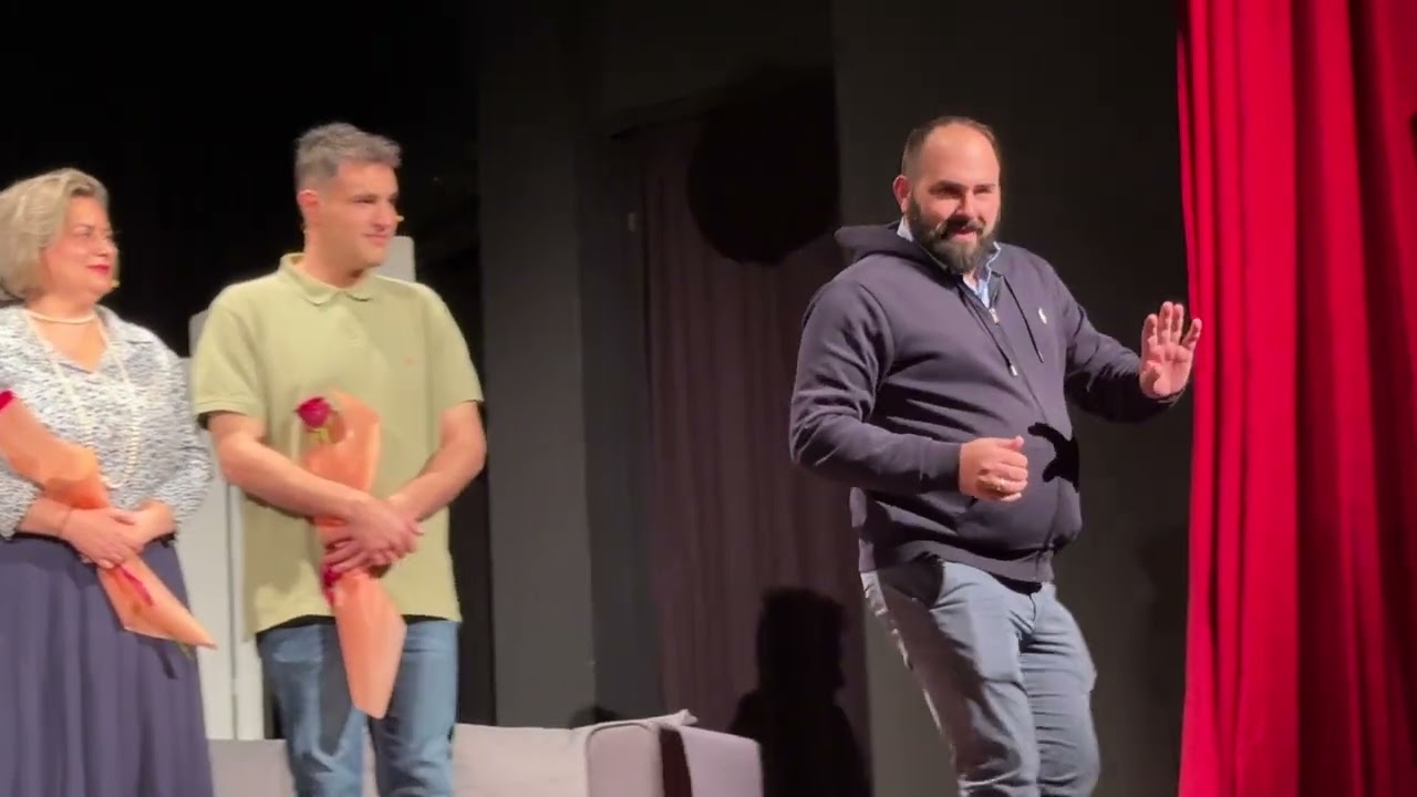 &Pi;&alpha;&rho;ά&sigma;&tau;&alpha;&sigma;&eta; &Epsilon;&Theta;&Omicron;&Alpha;&Nu; &laquo;&Mu;&alpha;&kappa;&rho;&iota;ά &alpha;&pi;ό &pi;&alpha;&iota;&delta;&iota;ά&raquo; (2)
