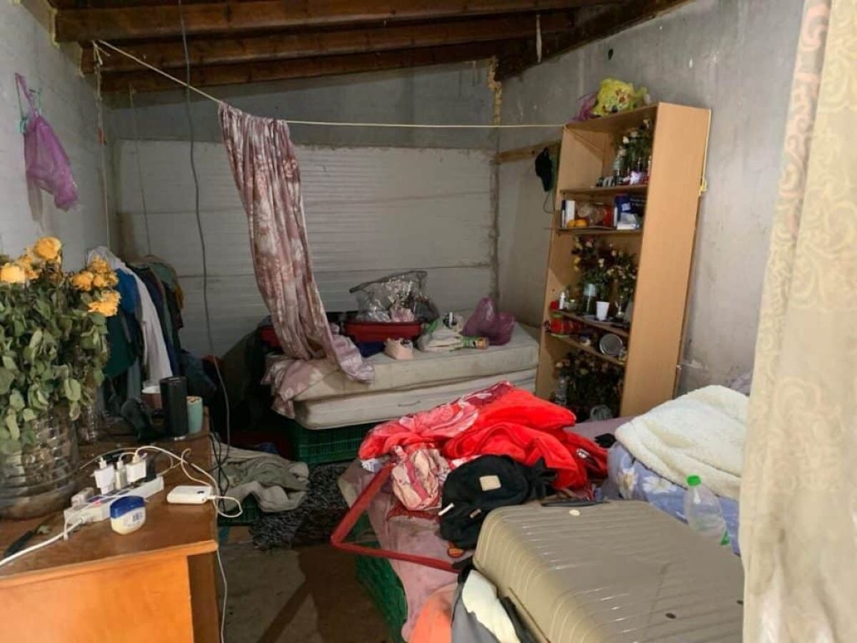 Συλλήψεις σε χωριά της Θήβας για το κύκλωμα εμπορίας αλλοδαπών εργατών γης