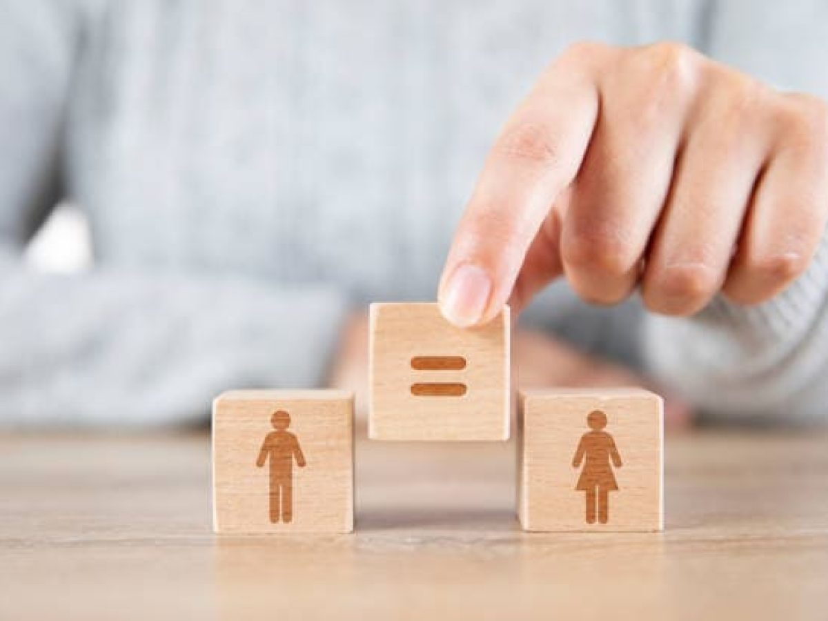 Δ.Παγγαίου | Εβδομάδα Ισότητας και Πρόληψης της Έμφυλης Βίας με εικαστική έκθεση της Λένας Λυμπεράκη