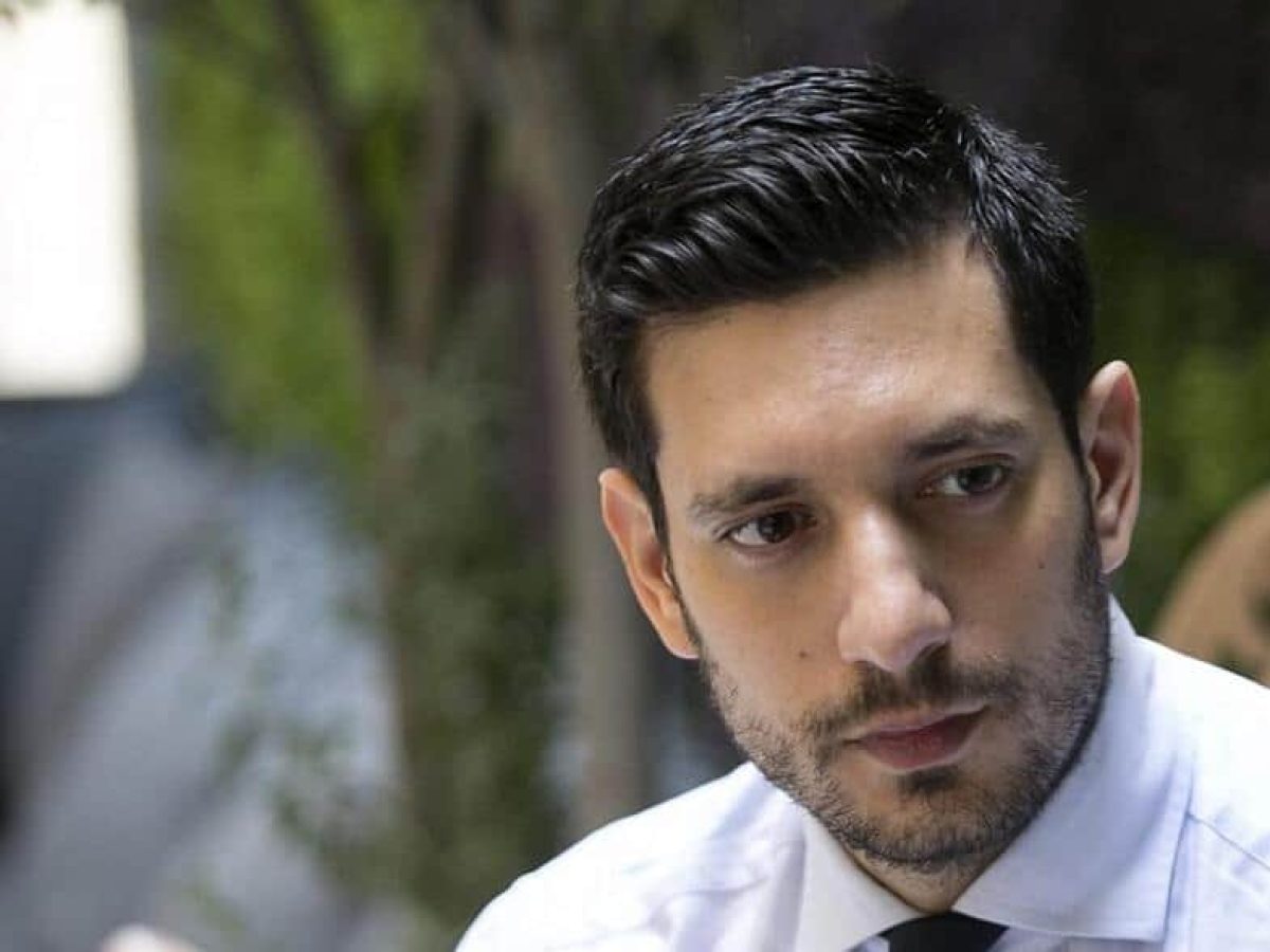 Έλευση Κ. Κυρανάκη στην Πάτρα για τρένο και Οδοντωτό