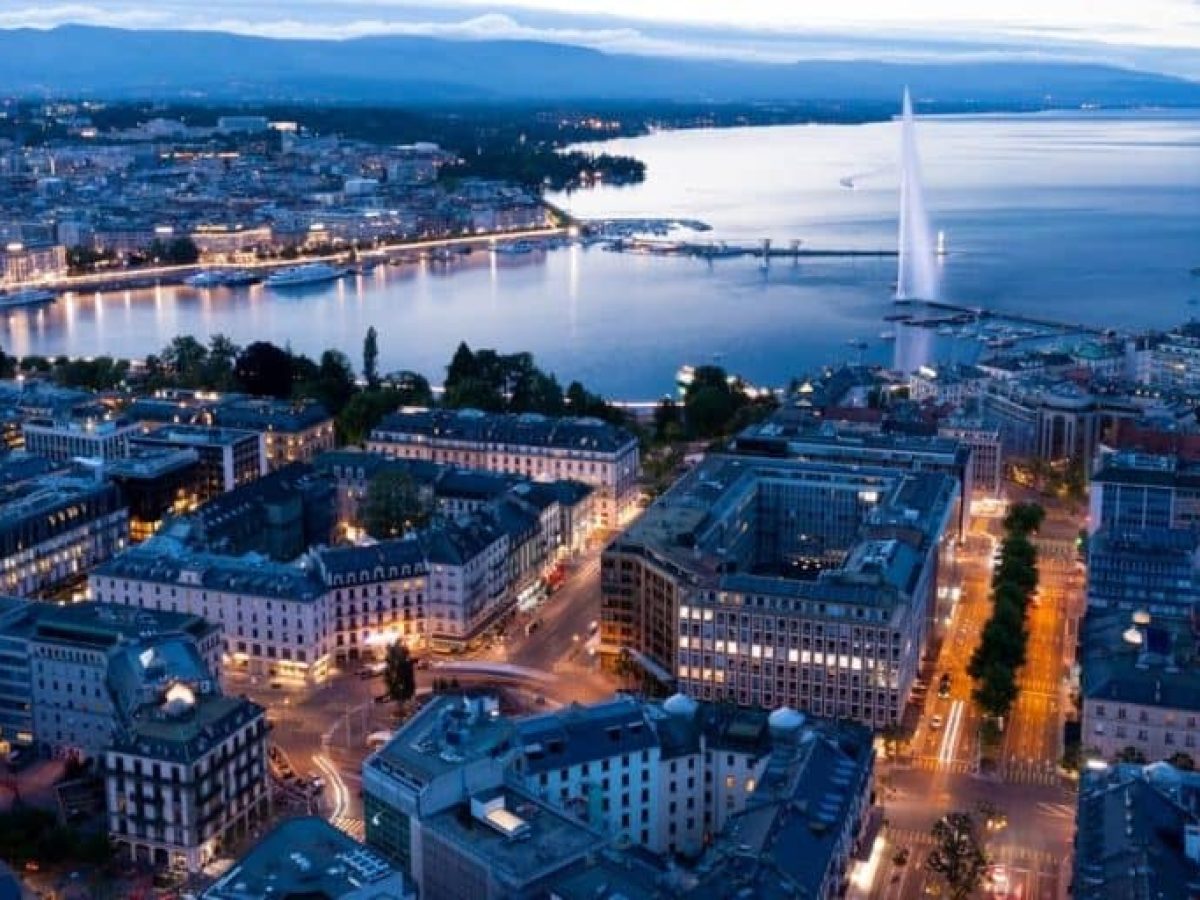 Ελβετία: Ζητούνται 85.000 εργαζόμενοι με μισθούς έως 6.500 ευρώ τον μήνα