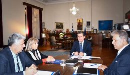 enonoun-dinamis-i-tris-periferies