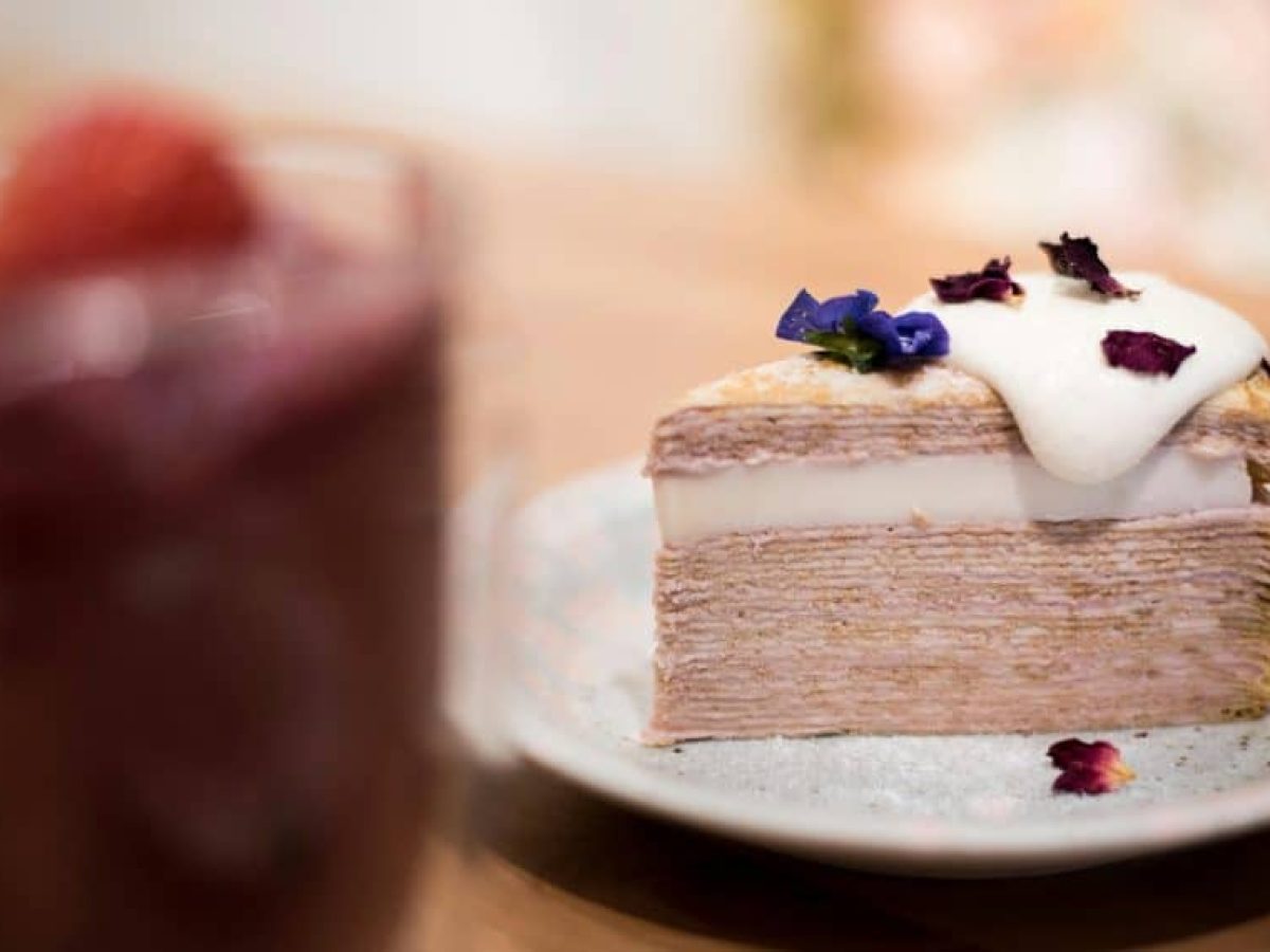 Εορτολόγιο 2025: Μεγάλη γιορτή σήμερα, σε ποιους να ευχηθείτε