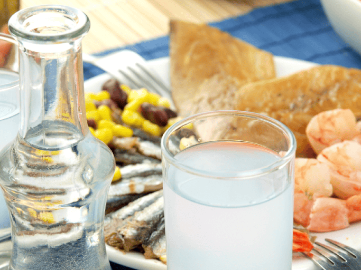 Επιπτώσεις μιας ακατάσχετης ουζοποσίας στο Άργος