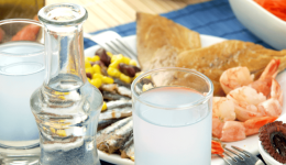 epiptosis-mias-akataschetis-ouzoposias-sto