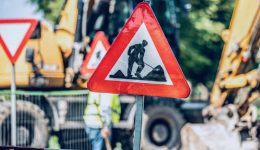 erga-sto-rema-kormpi-diakopi