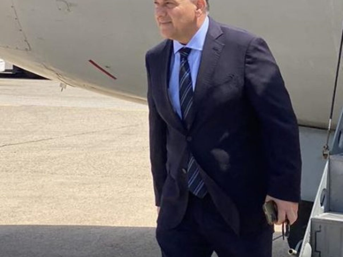 Γιάννης Παππάς: Υπογράφηκε η σύμβαση για την επέκταση στάθμευσης του αεροδρομίου Καρπάθου – Ένα έργο πνοής για την τουριστική ανάπτυξη του νησιού.