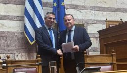 giannis-pappas-psifistike-sti-vouli