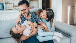 i-nea-pragmatikotita-tis-ikogenias