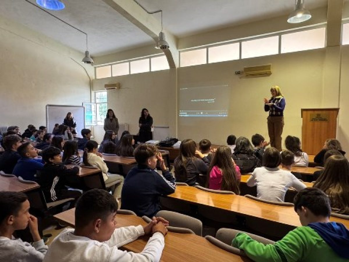 Ηχηρό μήνυμα κατά της βίας στο 5ο Γυμνάσιο Τρικάλων