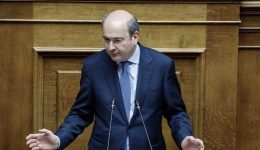 k.-chatzidakis-i-komision-enekrine