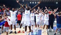 kamia-niki-akoma-gia-ton