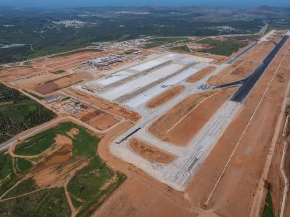 Κρήτη: Αλλάζει τις ισορροπίες στον τουρισμό το νέο αεροδρόμιο του νησιού