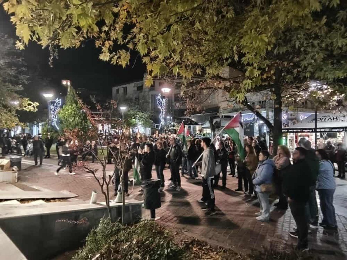 Λιβαδειά: τίμησαν την επέτειο του Πολυτεχνείου Ε.Κ και σωματεία