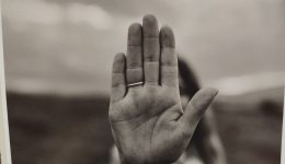 magkia-ine-na-Αgapas-to