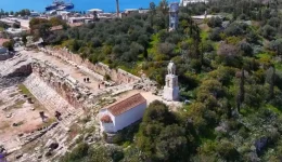 mesosporitissa-stin-elefsina-statheri-gefira