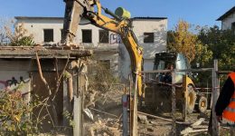 minisi-gia-tis-katedafisis-sto