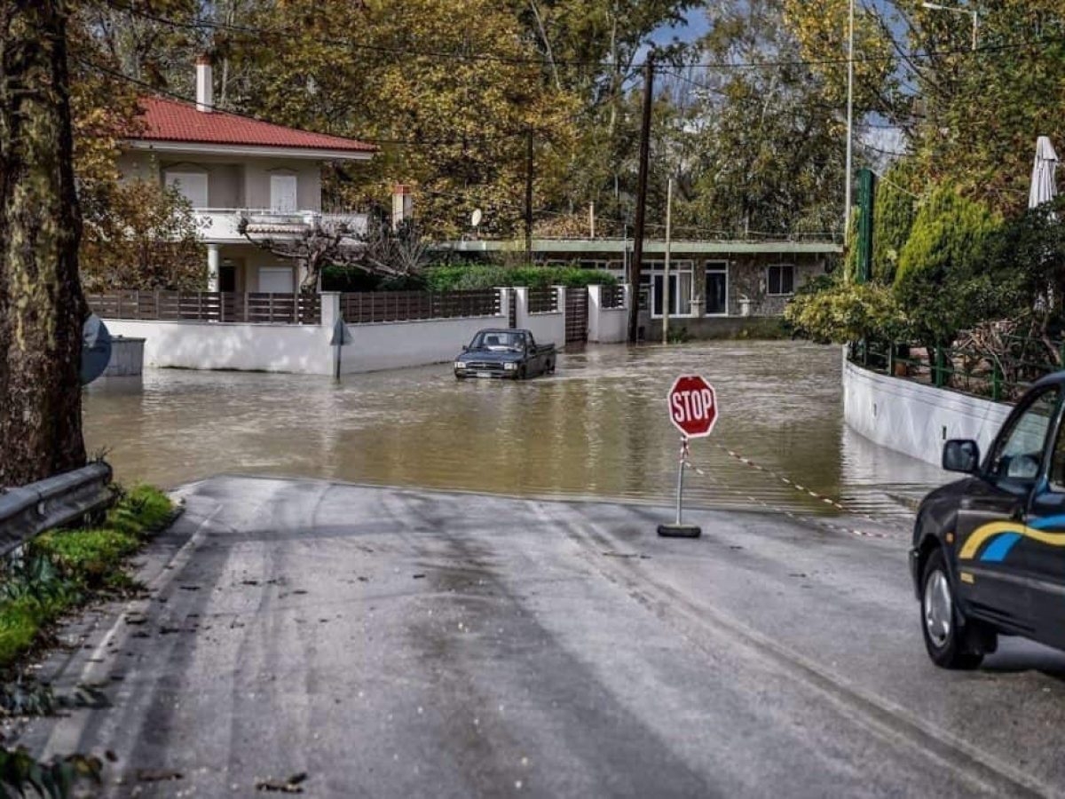 Νέες Ρυθμίσεις και Παράταση για Αποκατάσταση Κτιρίων από τις Πλημμύρες του Σεπτεμβρίου 2023