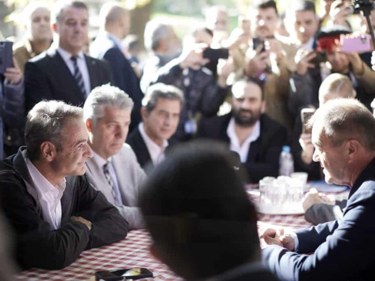 Ο Πρωθυπουργός Κυριάκος Μητσοτάκης στο Μουσικό Σχολείο Κομοτηνής – Δέσμευση για ενίσχυση με νέα μουσικά όργανα