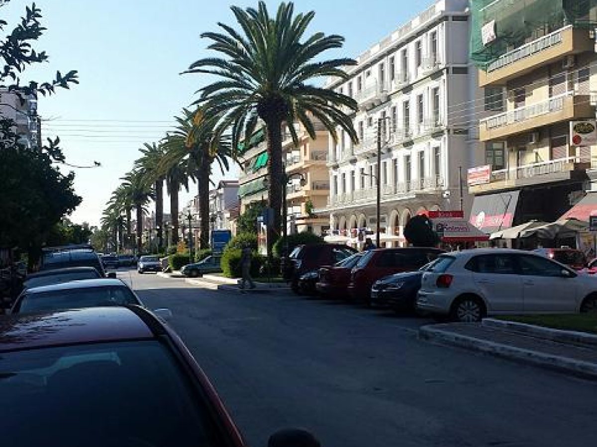 Ο σύλλογος εστίασης Σπάρτης χαιρετίζει την παράδοση της Παλαιολόγου