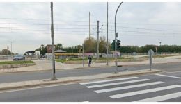 paraliaki-se-afto-to-fanari