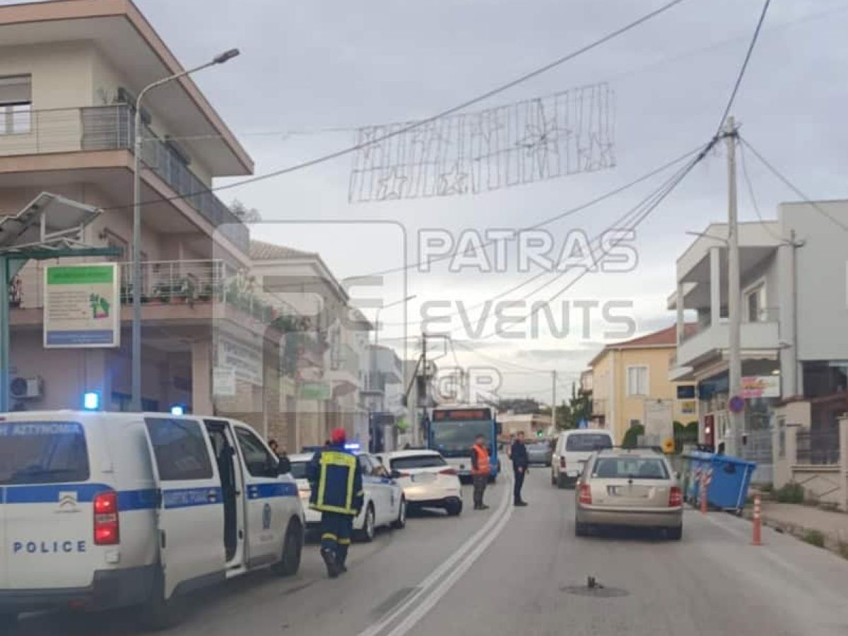 Πάτρα: Σύγκρουση δύο ΙΧ με φορτηγό στα Βραχνέικα (φωτο)