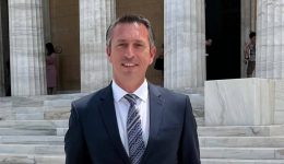 periklis-mantas-ta-erga-anikoun