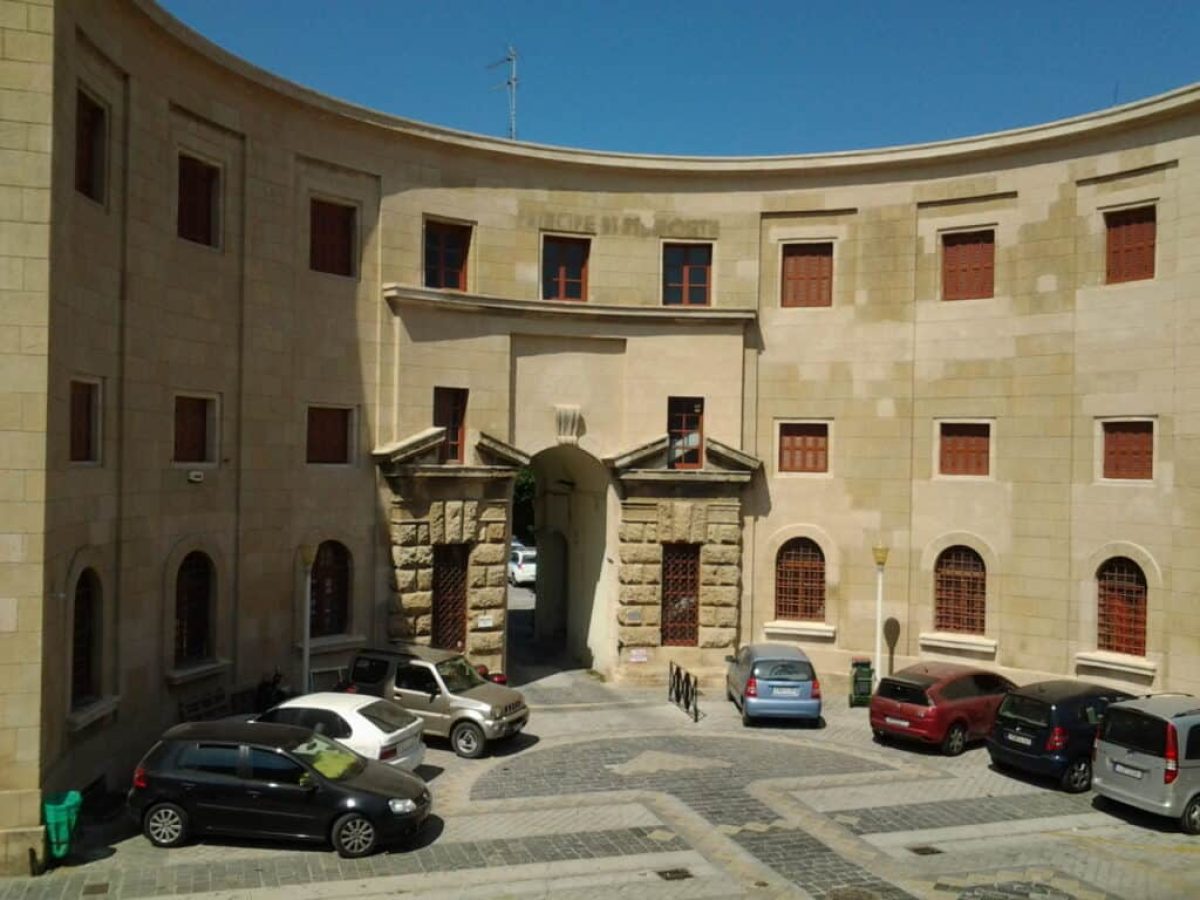 Ρόδος: Συνελήφθη 19χρονος διωκόμενος για συμπλοκή, επικίνδυνη σωματική βλάβη και προσβολή γενετήσιας αξιοπρέπειας