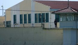 sinagermos-stis-filakes-trikalon-koukoulofori