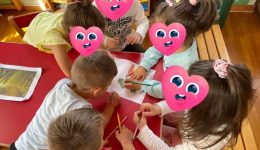 sovares-ellipsis-se-ekpedeftiko-prosopiko