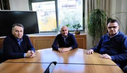 thetika-minimata-gia-ton-milo