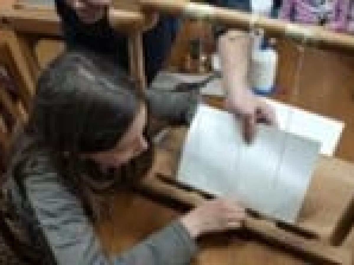 Το εκπαιδευτικό πρόγραμμα «Η Τέχνη της Βιβλιοδεσίας» στη Δημόσια Βιβλιοθήκη Λευκάδας