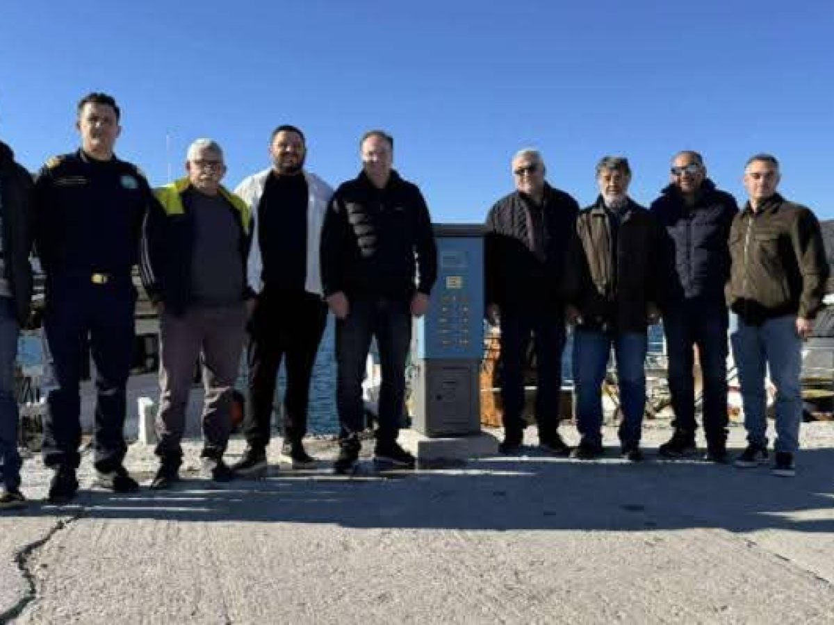 Το Λιμενικό Ταμείο Αριστοτέλη σηκώνει τον πήχη: Σύγχρονα pillars αναβαθμίζουν το Αλιευτικό Καταφύγιο Ολυμπιάδας