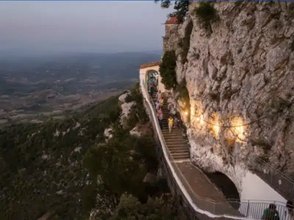 Το μέρος της Πελοποννήσου που παραμένει κρυφό, το μπαλκόνι του Θεού