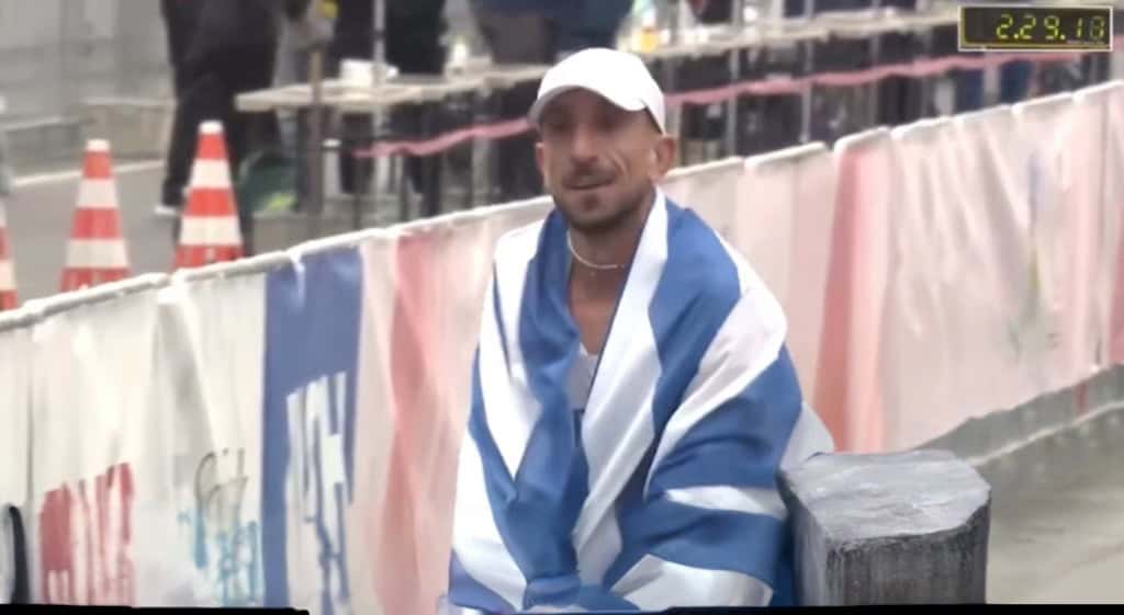 tromeros-giannis-torosian-pemptos-ston