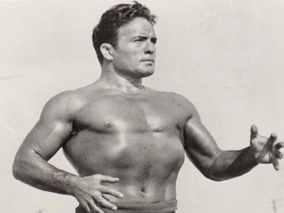 Τζιμ Λόντος: Η ιστορία του πριν γίνει διάσημος με το αεροπλανικό κόλπο