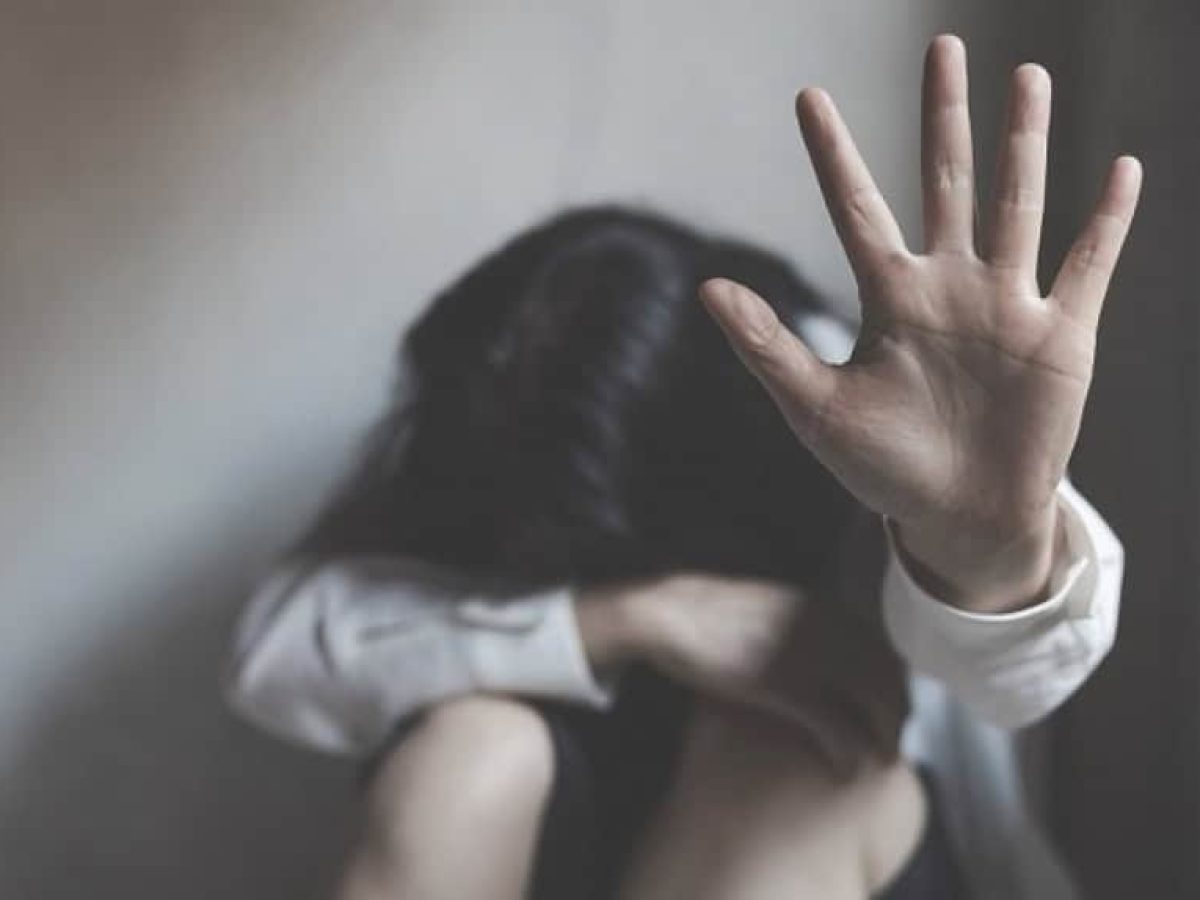 Βακαλόπουλος και ΚΝΕ για την Ημέρα Εξάλειψης της Βίας κατά των Γυναικών