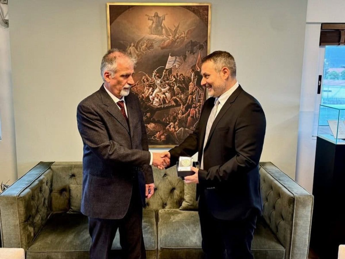 Βραβεύτηκε από τον Δήμο Μεσολογγίου ο καθηγητής Αριστογιάννης Γαρμπής