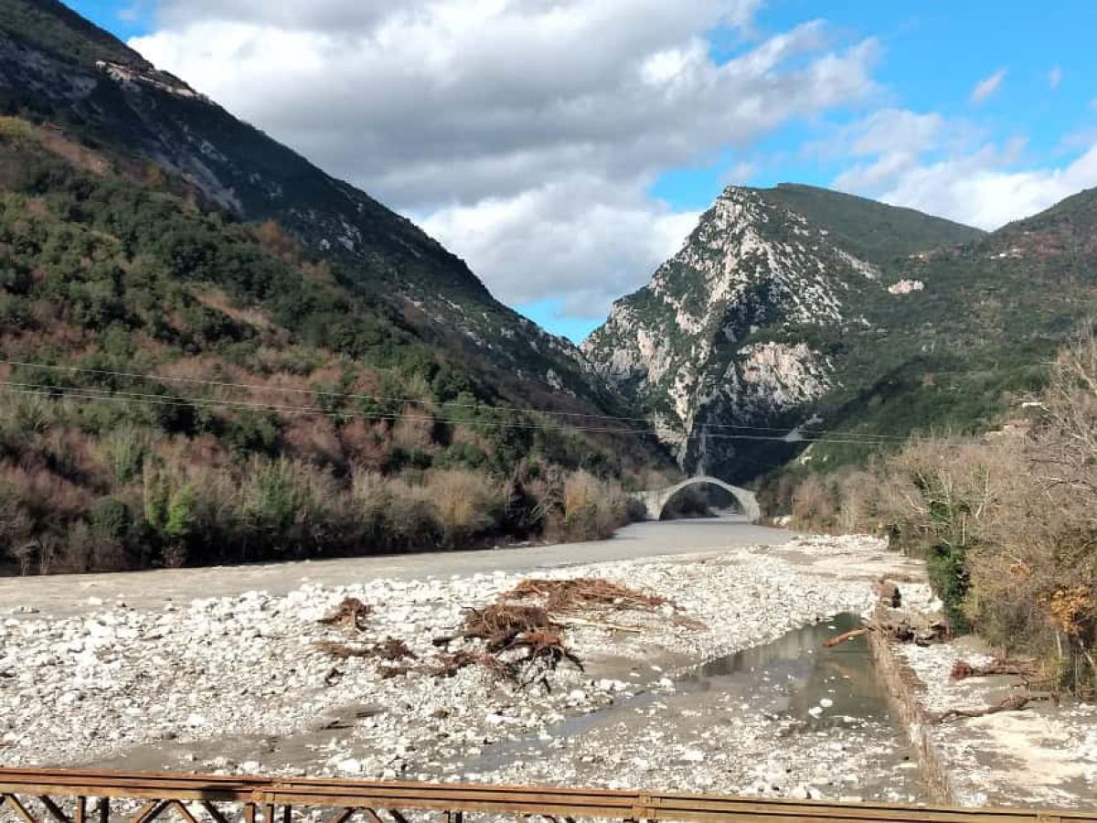 Αγώνας δρόμου για την αποκατάσταση ζημιών πριν το νέο κύμα κακοκαιρίας