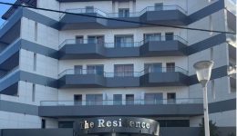 Αkomi-ena-xenodochio-sti-rodo