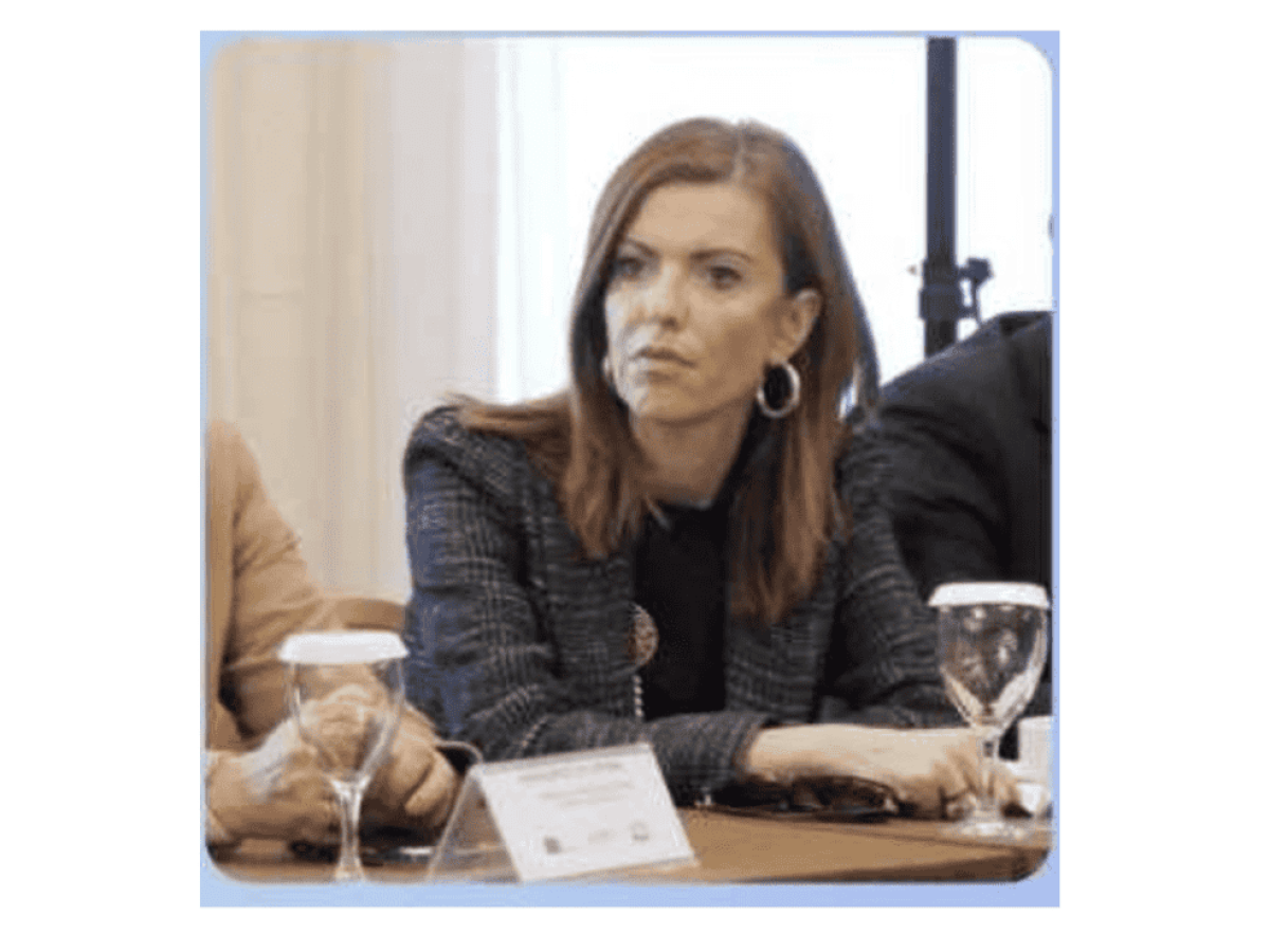 Ανδριάνα Κομήτσα: «Σπάμε τον κύκλο της ιδρυματοποίησης για τα κακοποιημένα παιδιά»