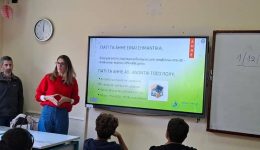 Αpo-ta-ilektronika-apovlita-stous