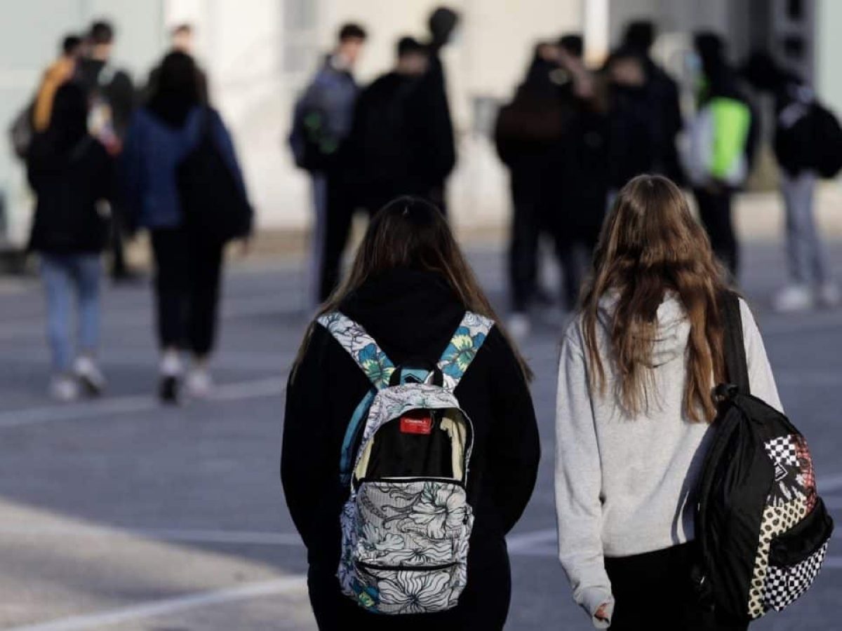 Αργία για τα σχολεία της Βάρης την 21η Νοεμβρίου