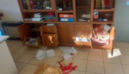 Άgnosti-vandalisan-to-periferiako-iatrio-1