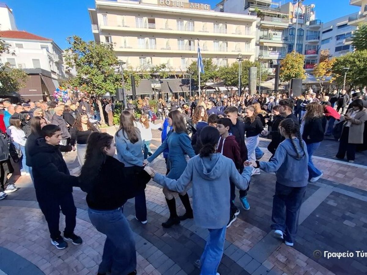&Alpha;&gamma;&rho;ί&nu;&iota;&omicron;: &Mu;&epsilon; &mu;&epsilon;&gamma;ά&lambda;&eta; &sigma;&upsilon;&mu;&mu;&epsilon;&tau;&omicron;&chi;ή &eta; &Chi;&rho;&iota;&sigma;&tau;&omicron;&upsilon;&gamma;&epsilon;&nu;&nu;&iota;ά&tau;&iota;&kappa;&eta; &epsilon;&kappa;&delta;ή&lambda;&omega;&sigma;&eta; &tau;&omega;&nu; &nu;&epsilon;&alpha;&nu;&iota;&kappa;ώ&nu; &Sigma;&upsilon;&nu;ά&xi;&epsilon;&omega;&nu; &tau;&eta;&sigmaf; &Mu;&eta;&tau;&rho;ό&pi;&omicron;&lambda;&eta;&sigmaf; (&phi;&omega;&tau;&omicron;)