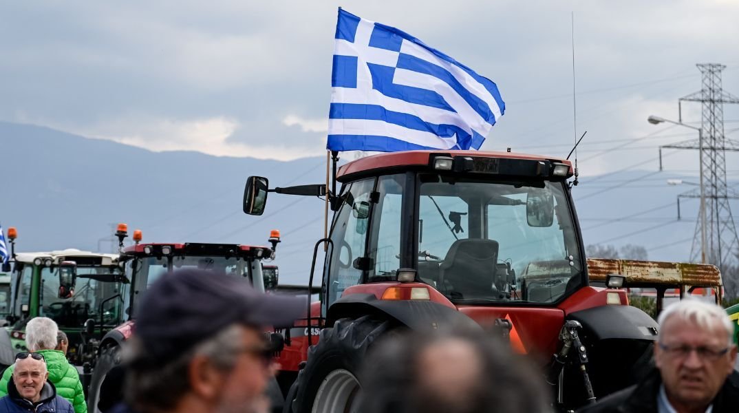 &Alpha;grotikos-klios-sta-telonia-tou-evrou