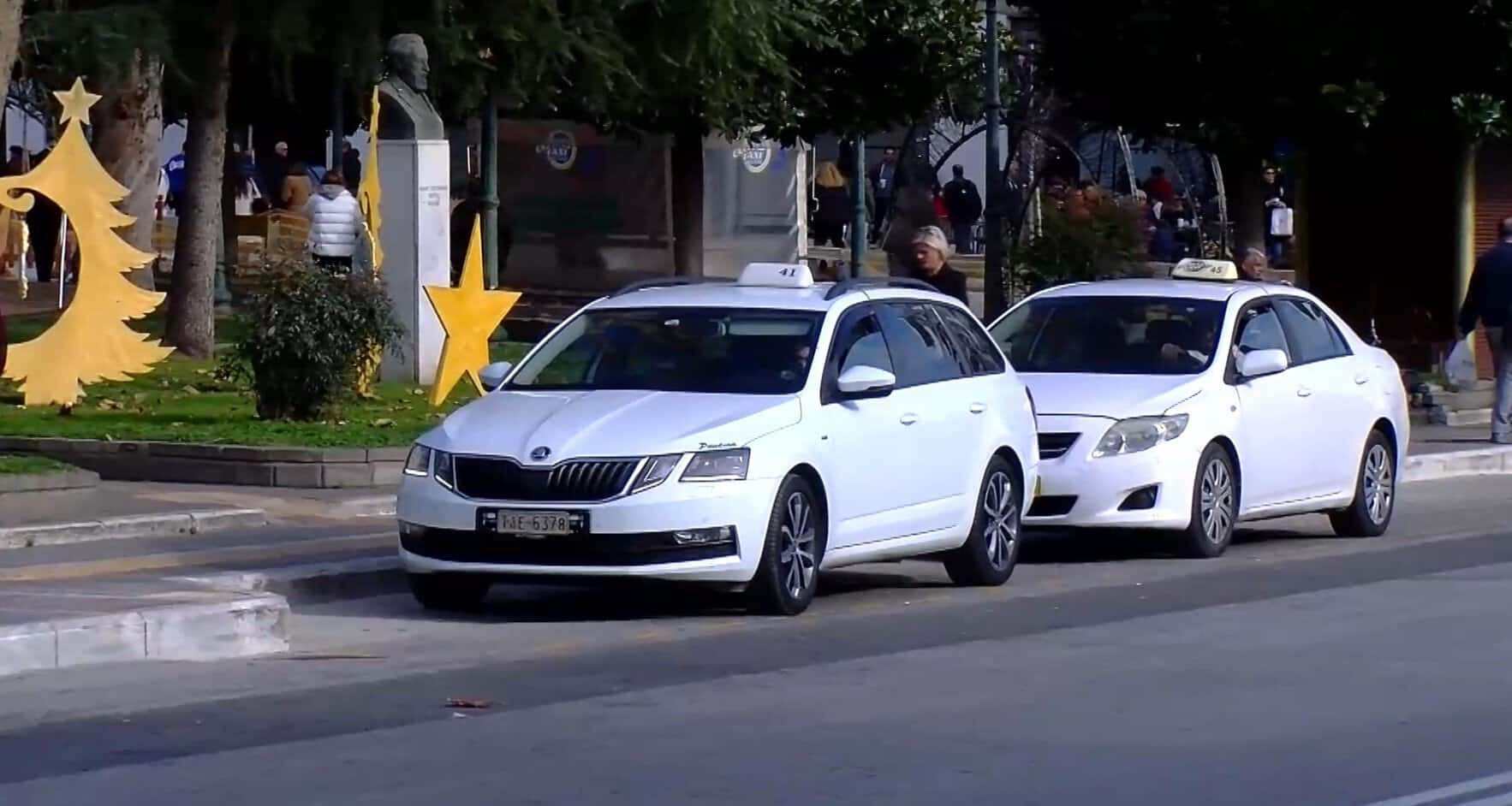 &Alpha;kirothike-i-piatsa-ton-taxi