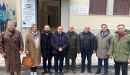 &Alpha;po-to-parti-stin-prosfora