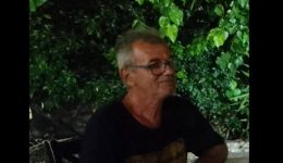 &Alpha;postolos-stafilas-stin-&Alpha;mfilochia-penthoun