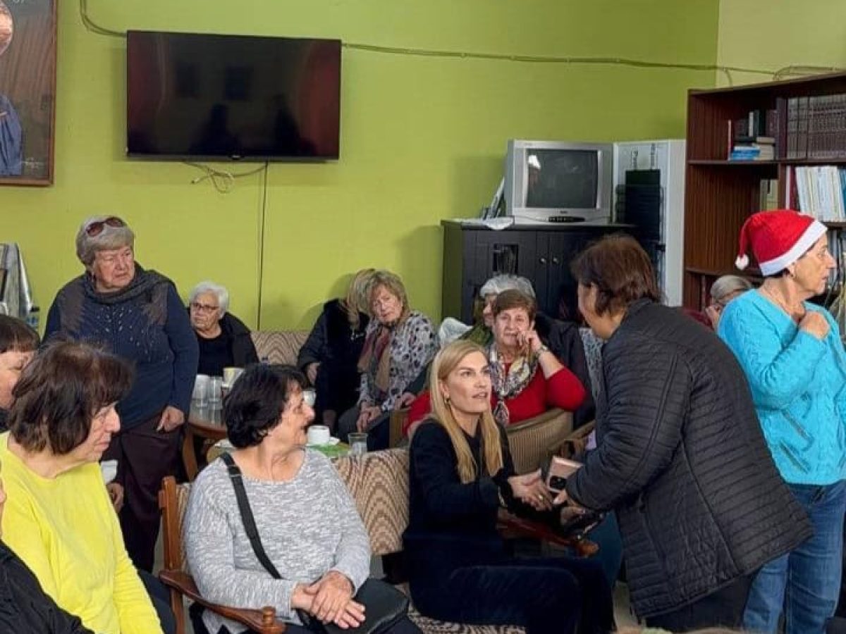 Eπισκέψεις σε δομές κοινωνικής φροντίδας στα Χανιά, πραγματοποίησε η Σέβη Βολουδάκη